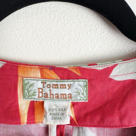 Tommy Bahama Vintage Red Floral Silk Button Up V Neck Vest Blouse - Large - Picture 4 of 7